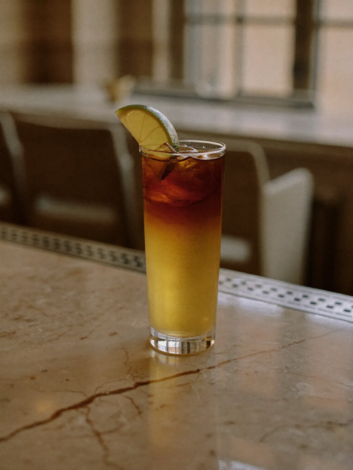 Dark and Stormy, servi dans son verre