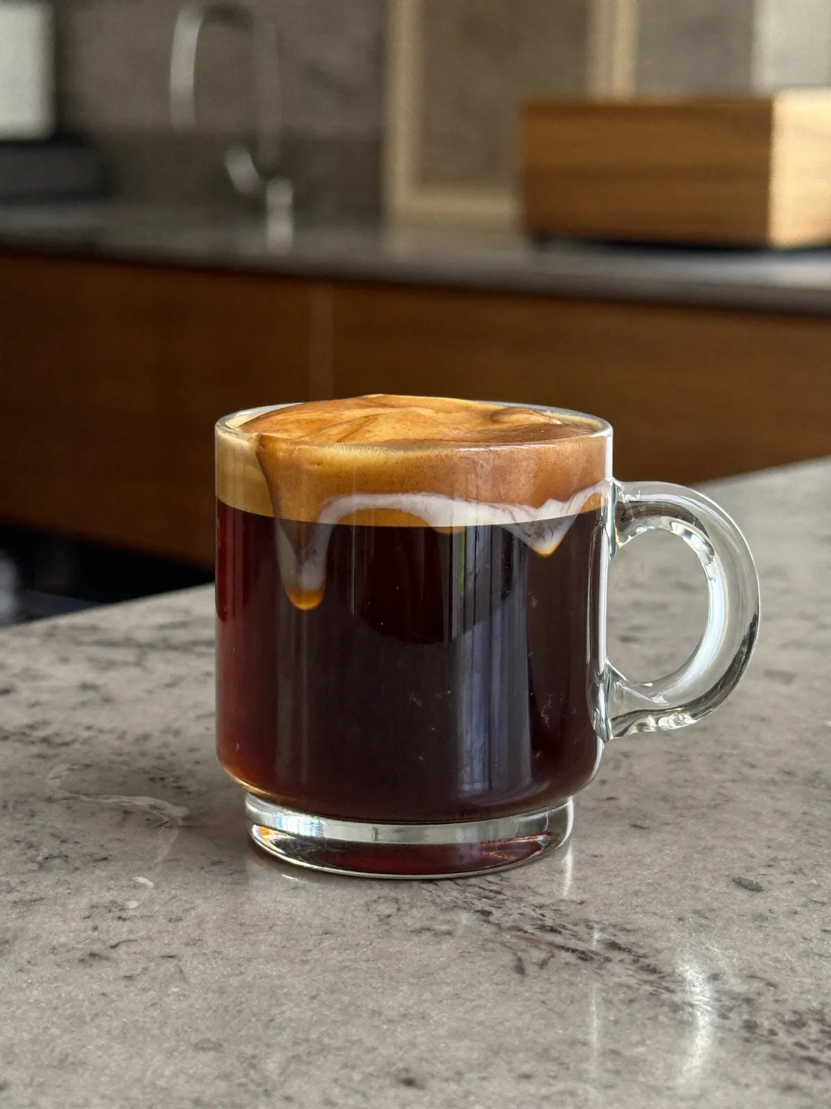 Irish Coffee, servi dans son verre