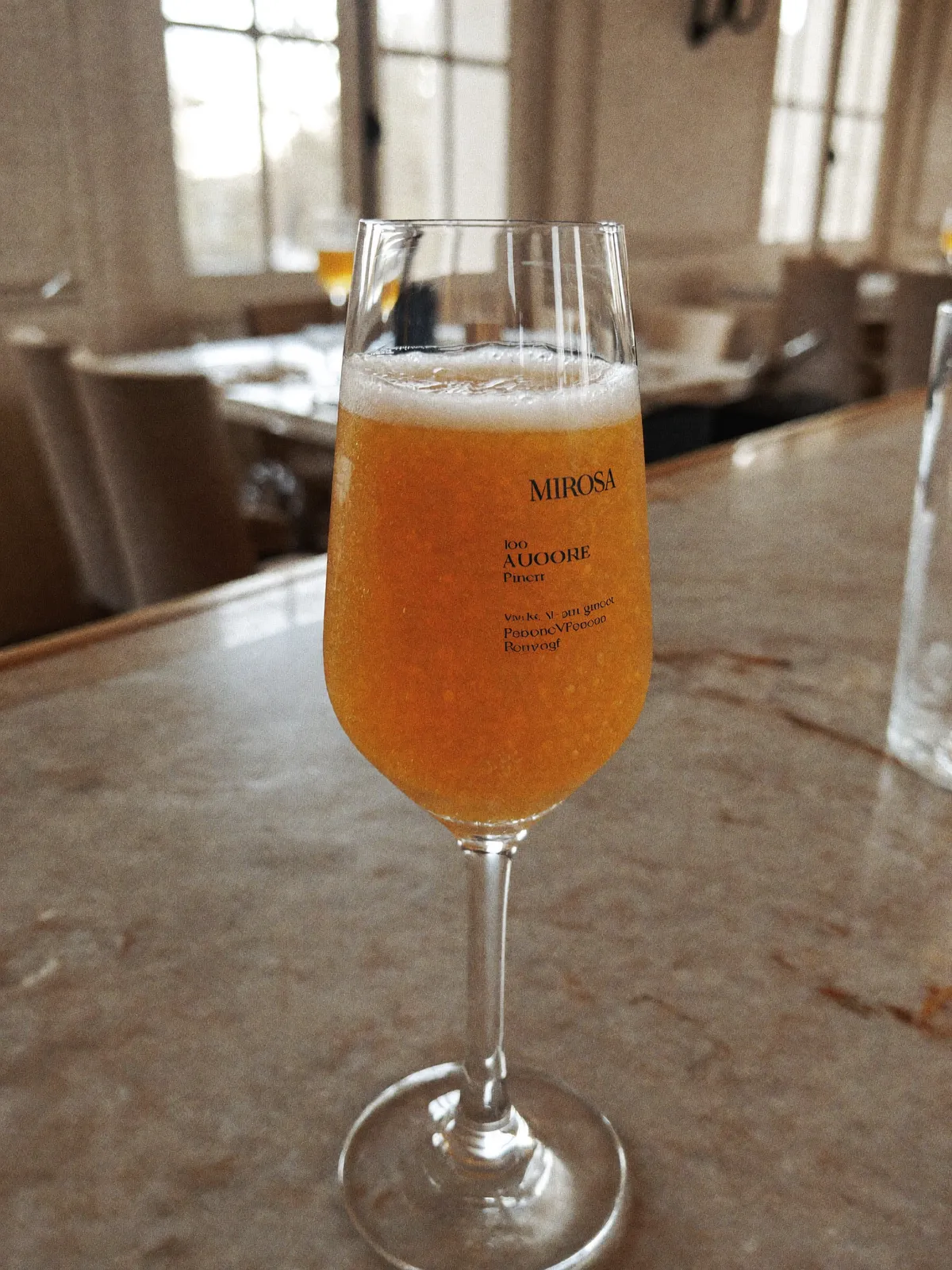 Mimosa, servi dans son verre