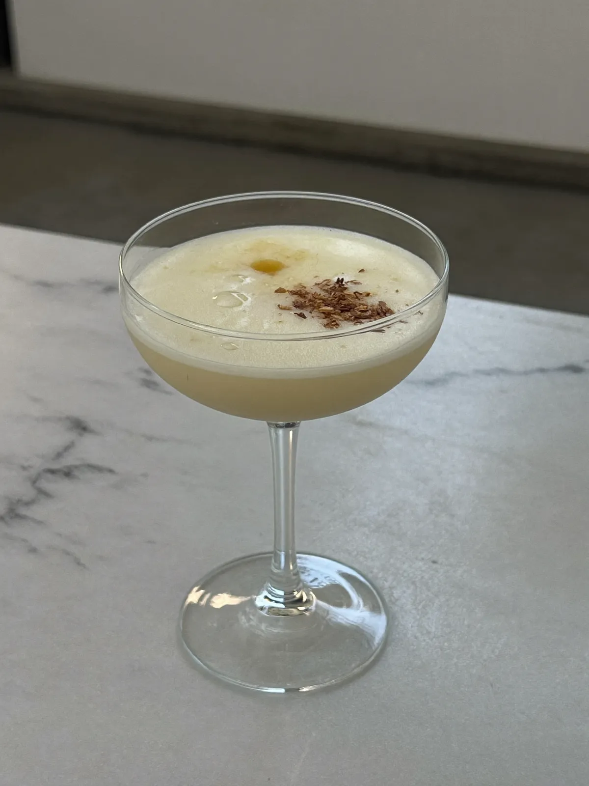 Pisco Sour, servi dans son verre